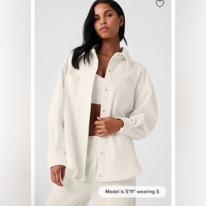 ALO Yoga Ribbed Velour Mountain Side Shacket - Ivory